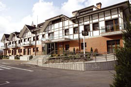 The exterior of the Hotel Euba