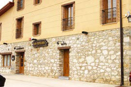 Aussenseite des Hotels Los Roturos