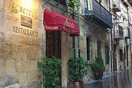 Posada Mayor de Migueloa Hotelaren kanpoaldea