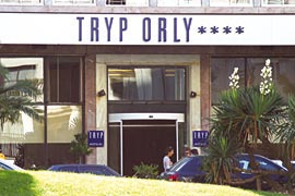 Hotelaren kanpoaldea