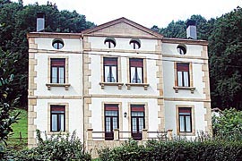 The exterior of San Narciso Palace