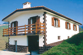 Exterior del Agroturismo Agerre-Soro Haundi