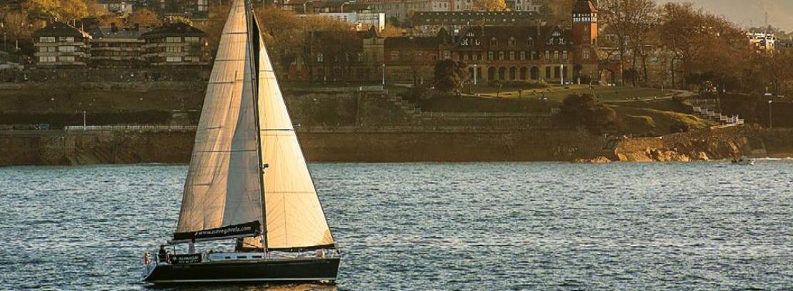 Image of a sailboat