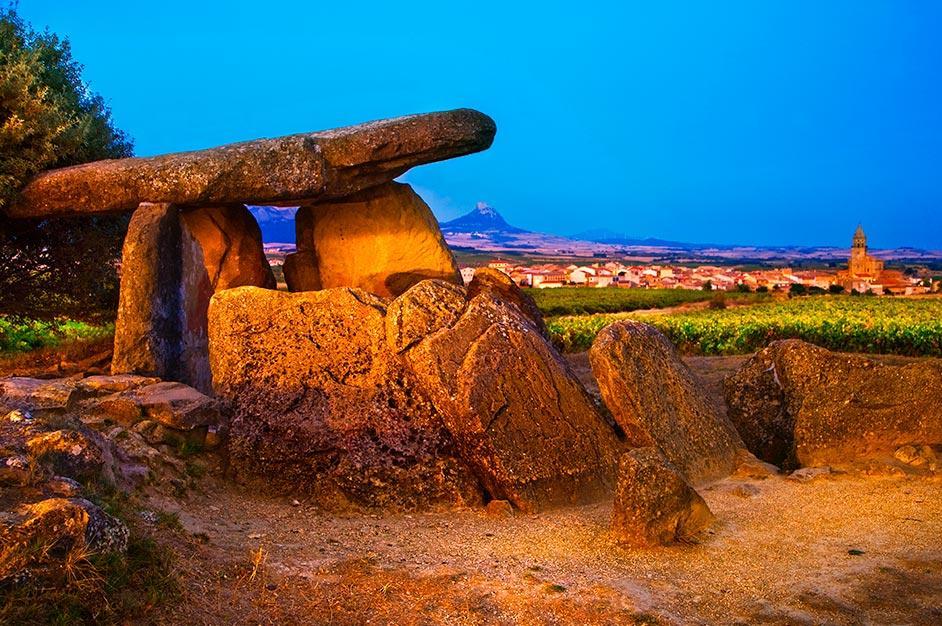 Image of Dolmen de la Chabola de la Hechicera in Rioja Alavesa