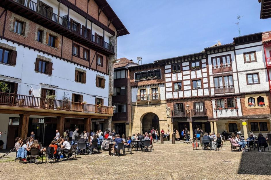 Plaza Gipuzkoa - Casco Medieval