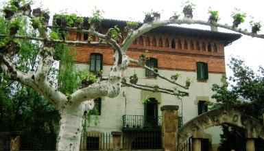 Amezola Tower House