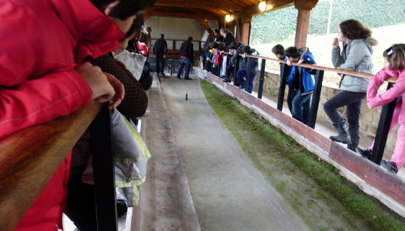 Baskisches Kegeln (Bolos) in Zerain
