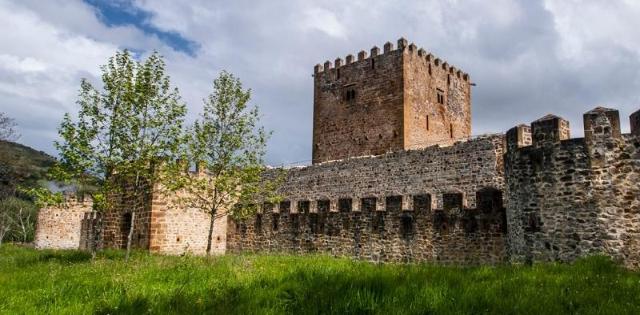 Castillo de Muatones 