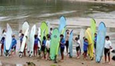 Mundaka Surf School
